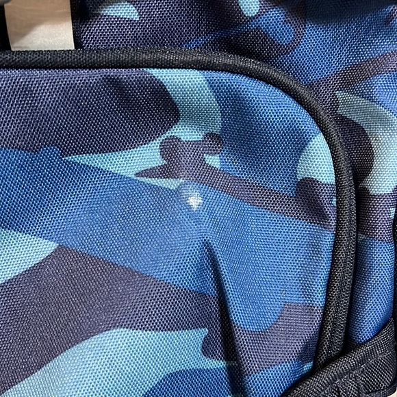 Pottery Barn Kids Navy Skateboard Small Camo Reflective Backpack - Picture 9 of 10